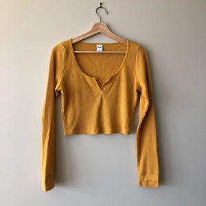 EUC ARITZIA TNA Thermal Scoopneck